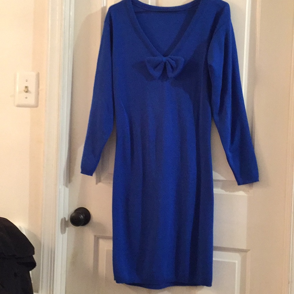 Adorable Blue Bow Sweater Dress